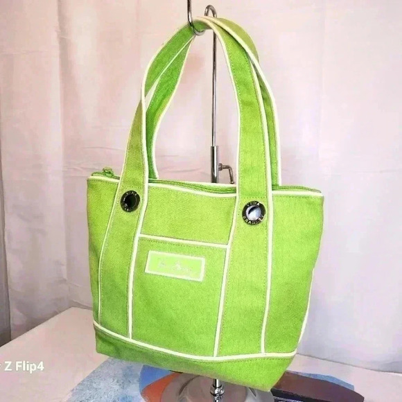 VERA BRADLEY CANVAS SHOULDER BAG - Picture 1 of 5